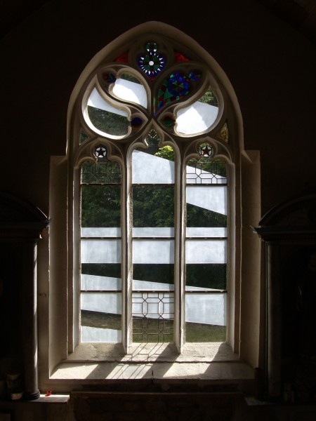 Notre Dame des Neiges - Plouëc-du-Trieux 2015 - vue intérieure maîtresse vitre